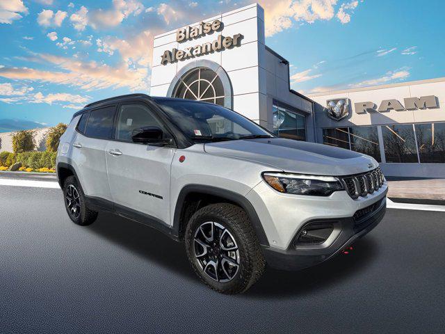 new 2025 Jeep Compass car, priced at $39,435