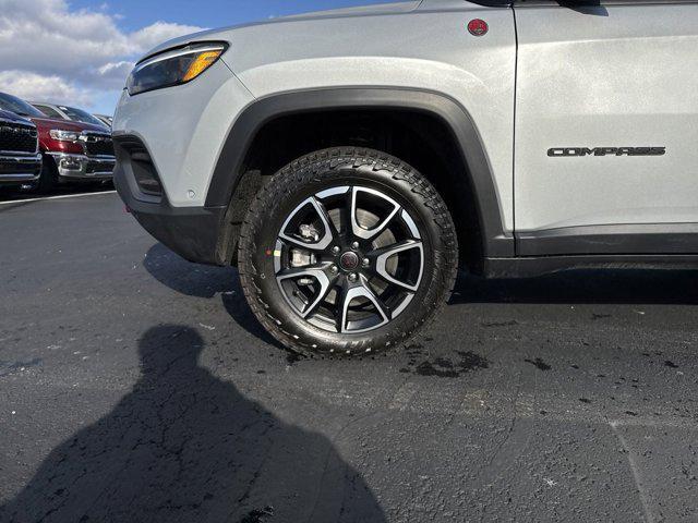 new 2025 Jeep Compass car, priced at $39,435