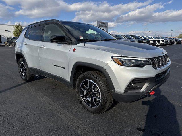 new 2025 Jeep Compass car, priced at $38,935