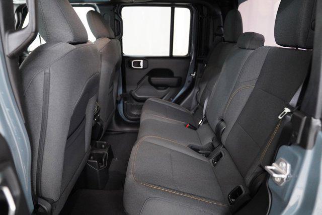 new 2025 Jeep Gladiator car, priced at $43,480