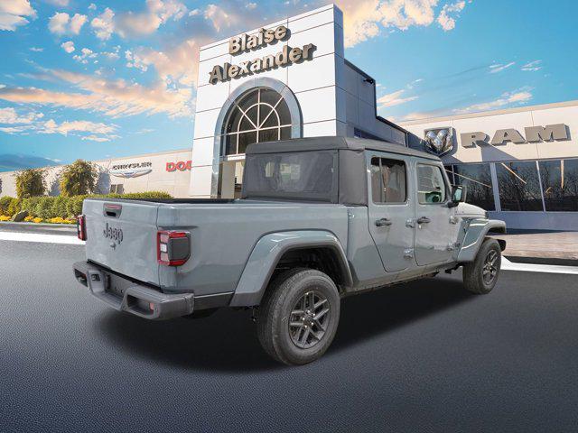 new 2025 Jeep Gladiator car, priced at $43,480