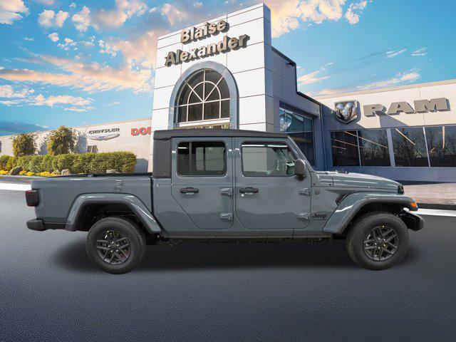 new 2025 Jeep Gladiator car, priced at $43,480