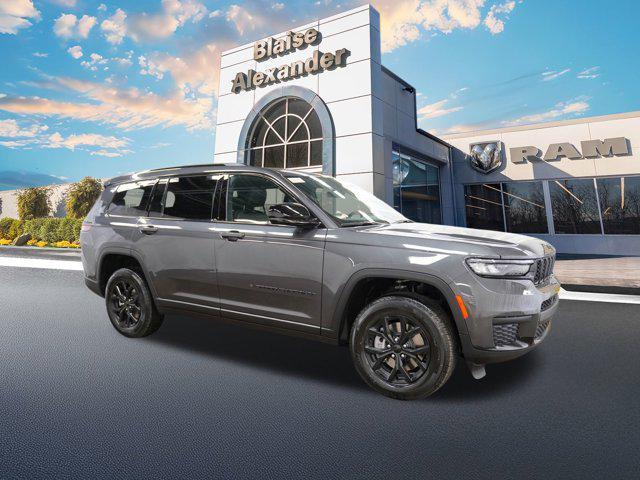 new 2025 Jeep Grand Cherokee L car, priced at $45,096