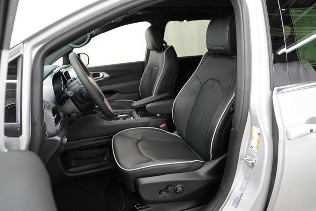 new 2026 Chrysler Pacifica car, priced at $49,484