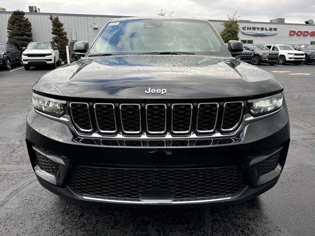 new 2025 Jeep Grand Cherokee car, priced at $41,470