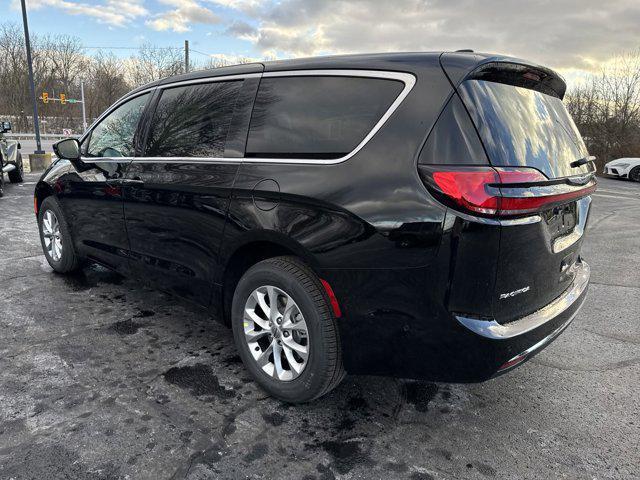 new 2025 Chrysler Pacifica car, priced at $46,315