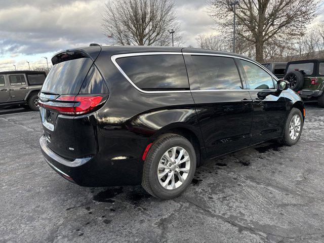 new 2025 Chrysler Pacifica car, priced at $46,315