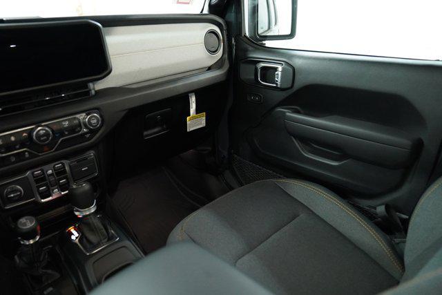 new 2025 Jeep Wrangler car, priced at $44,462