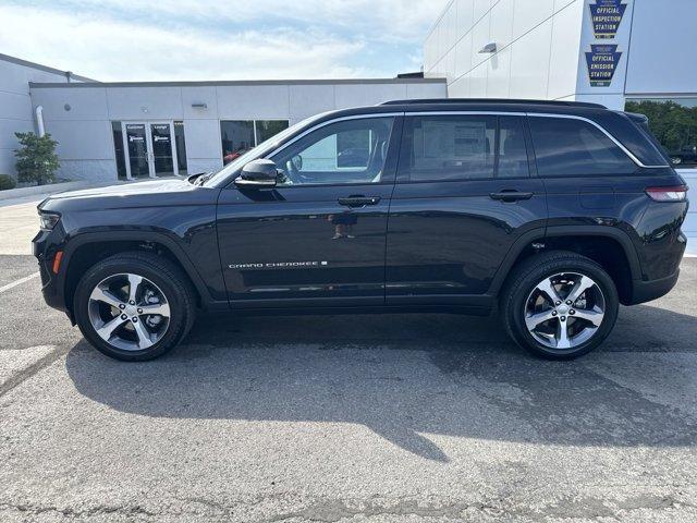 new 2024 Jeep Grand Cherokee car, priced at $48,548