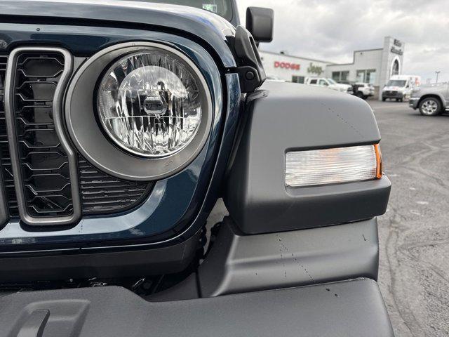 new 2025 Jeep Wrangler car, priced at $46,545