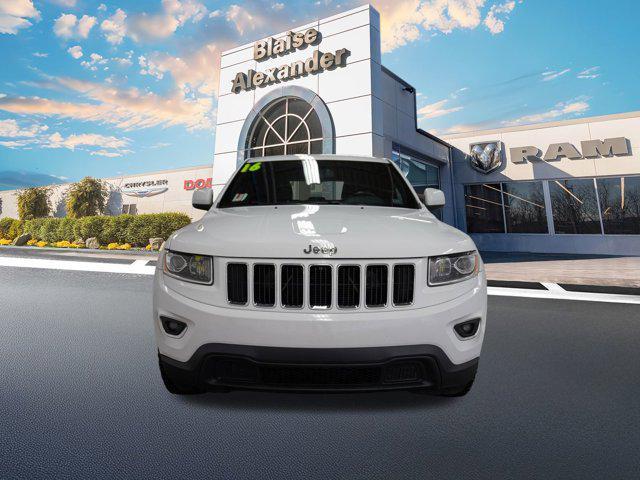used 2016 Jeep Grand Cherokee car, priced at $14,000