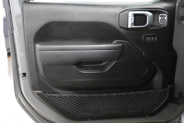 used 2022 Jeep Gladiator car, priced at $46,000