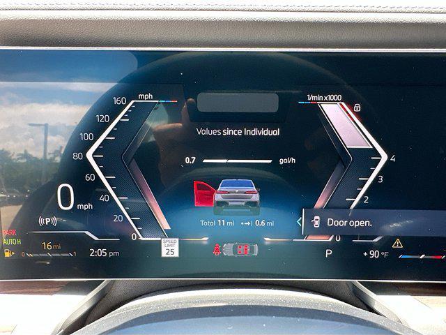 new 2025 BMW 760 car, priced at $140,975