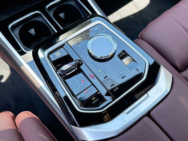 new 2025 BMW 760 car, priced at $140,975