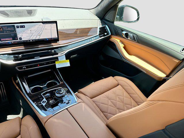 new 2026 BMW X7 car, priced at $106,085