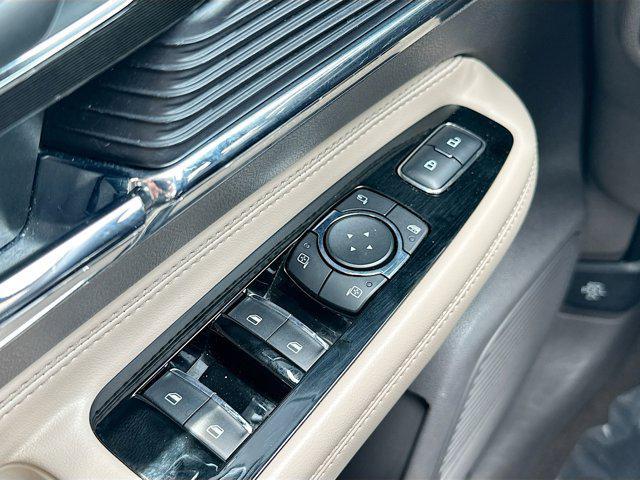used 2021 Lincoln Corsair car, priced at $24,000