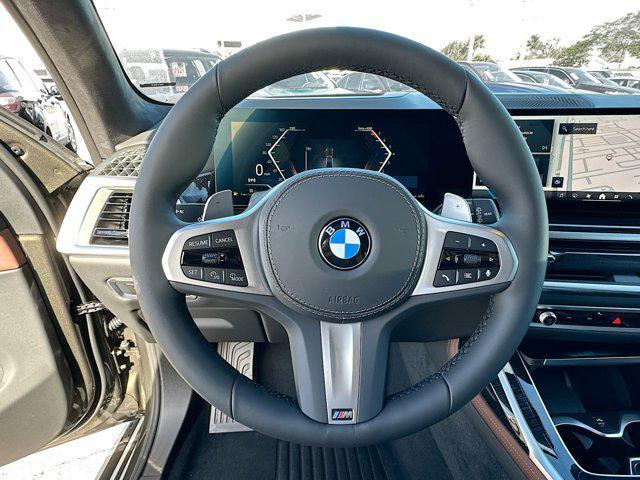 new 2025 BMW X7 car, priced at $93,275