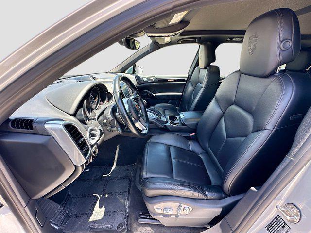 used 2018 Porsche Cayenne car, priced at $31,000