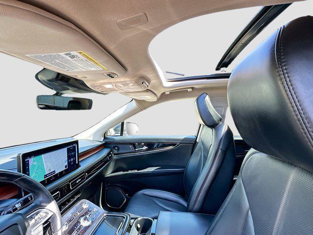 used 2021 Lincoln Nautilus car, priced at $28,000