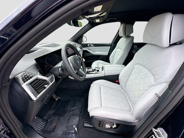 new 2026 BMW X7 car, priced at $103,410