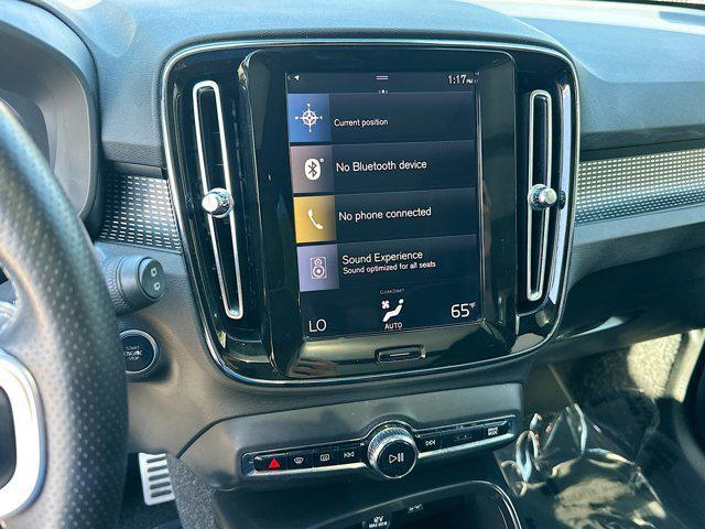 used 2019 Volvo XC40 car, priced at $20,400