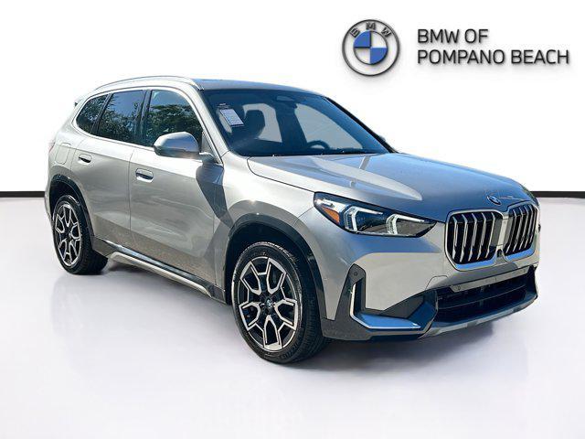 new 2024 BMW X1 car