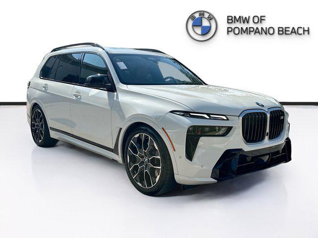 new 2025 BMW X7 car