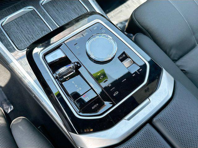 used 2024 BMW i7 car, priced at $106,377