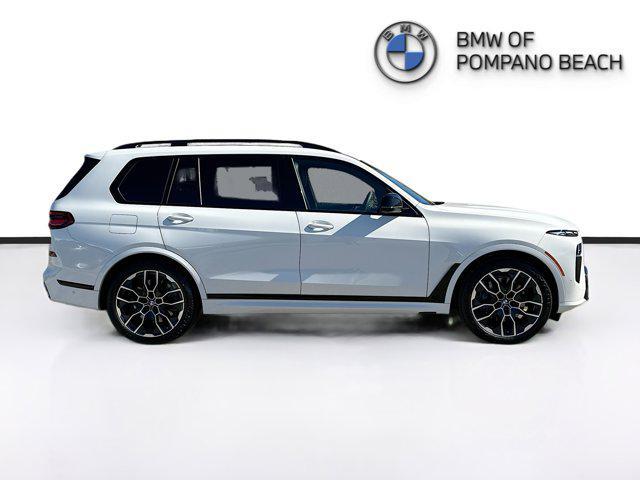 new 2025 BMW X7 car, priced at $116,350