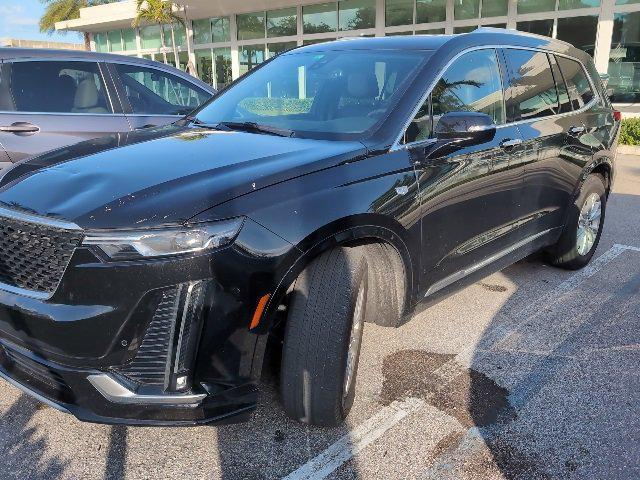 used 2023 Cadillac XT6 car, priced at $36,999