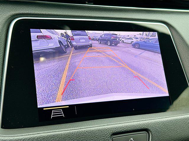 used 2019 Cadillac XT4 car, priced at $21,500