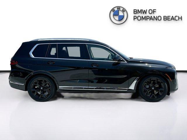 new 2025 BMW X7 car, priced at $93,770