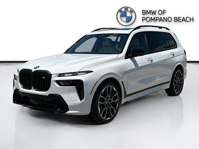 new 2025 BMW X7 car, priced at $125,210