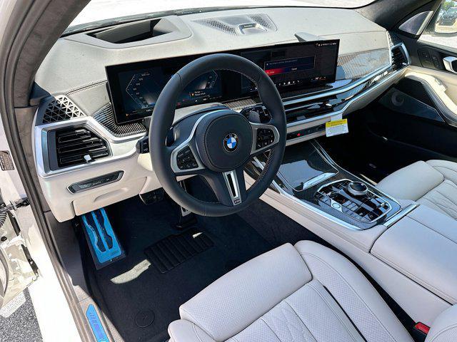 new 2025 BMW X7 car, priced at $125,210