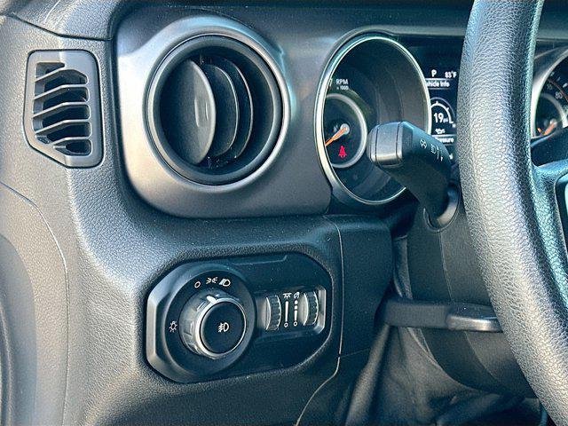 used 2021 Jeep Wrangler Unlimited car, priced at $26,900