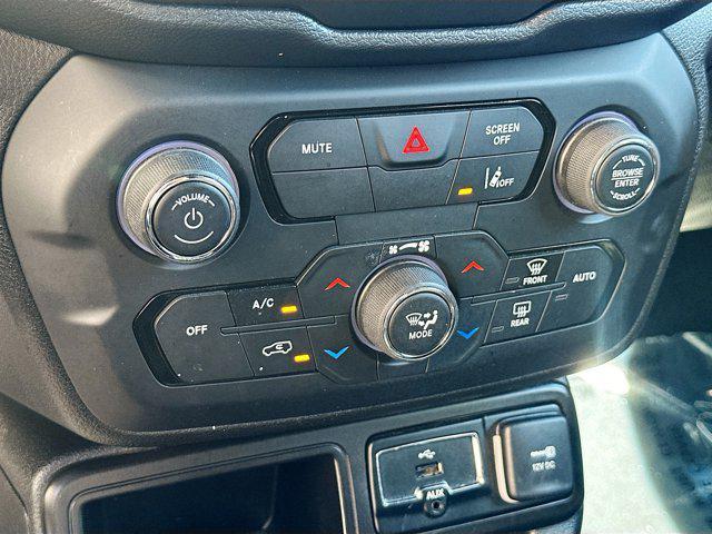 used 2021 Jeep Renegade car, priced at $15,250