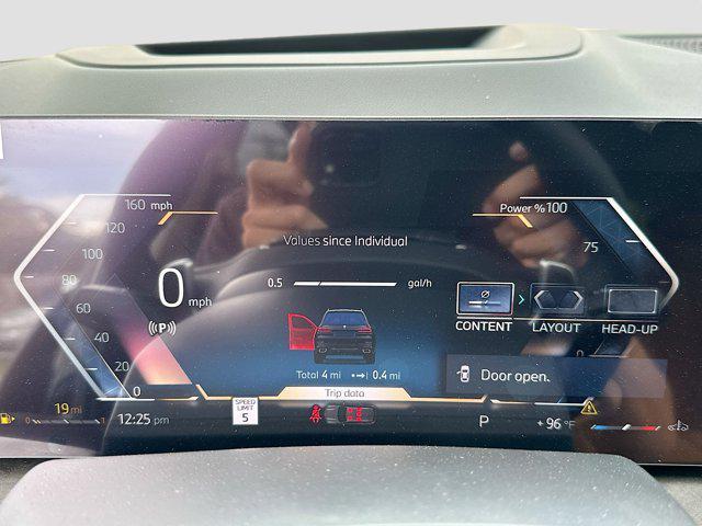 new 2026 BMW X7 car, priced at $94,990