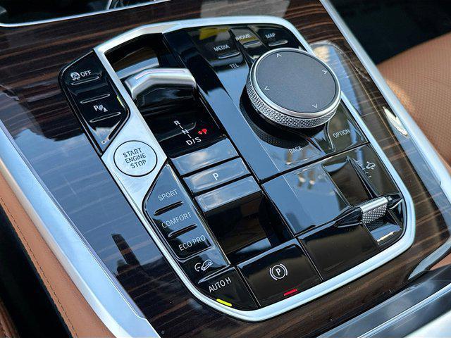 new 2026 BMW X7 car, priced at $95,570