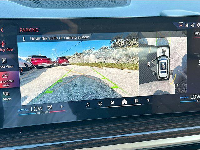 new 2026 BMW X7 car, priced at $95,570