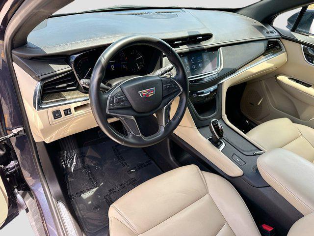 used 2019 Cadillac XT5 car, priced at $21,000