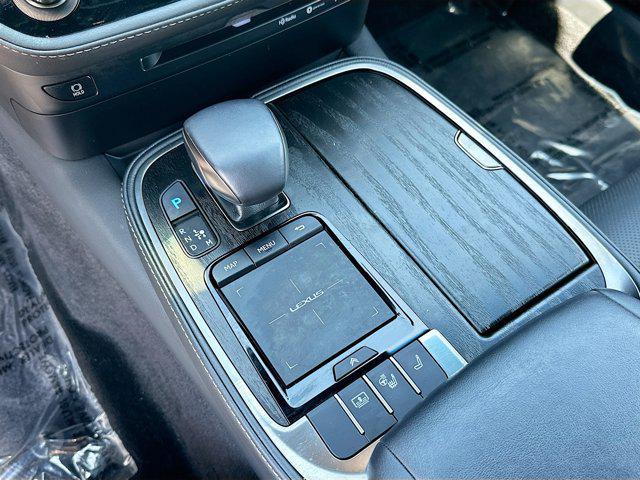 used 2022 Lexus LS 500 car, priced at $58,500