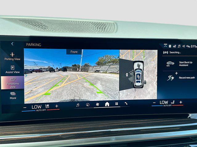 new 2026 BMW X7 car, priced at $99,800