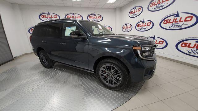 new 2025 Ford Expedition car, priced at $81,107