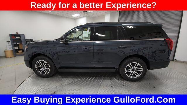 new 2025 Ford Expedition car, priced at $61,855