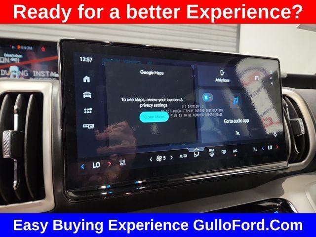 new 2025 Ford Expedition car, priced at $61,855