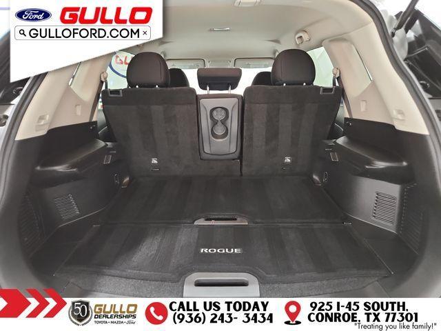 used 2019 Nissan Rogue car, priced at $13,777