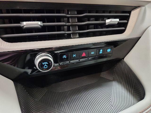 new 2025 Ford Explorer car, priced at $39,239