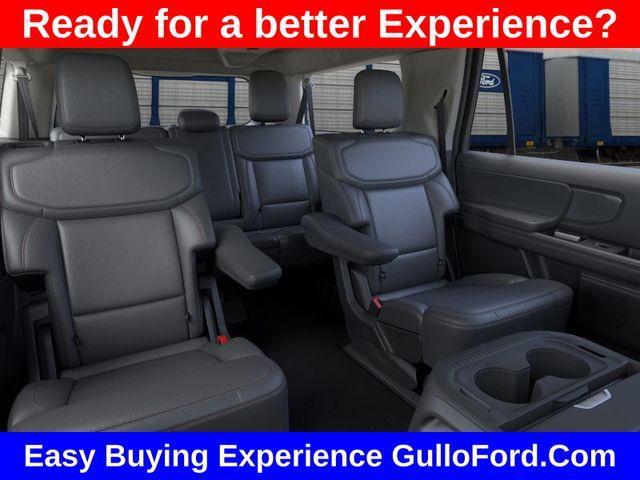 new 2025 Ford Expedition Max car, priced at $73,120