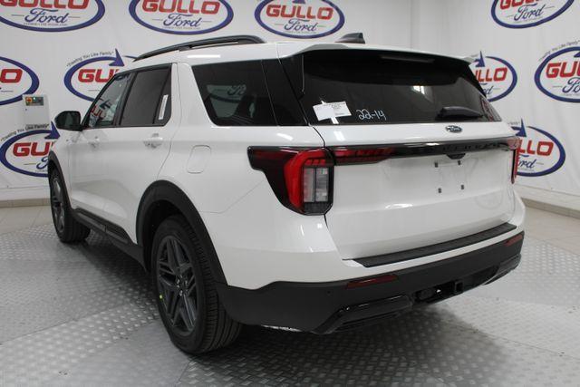 new 2025 Ford Explorer car, priced at $46,102