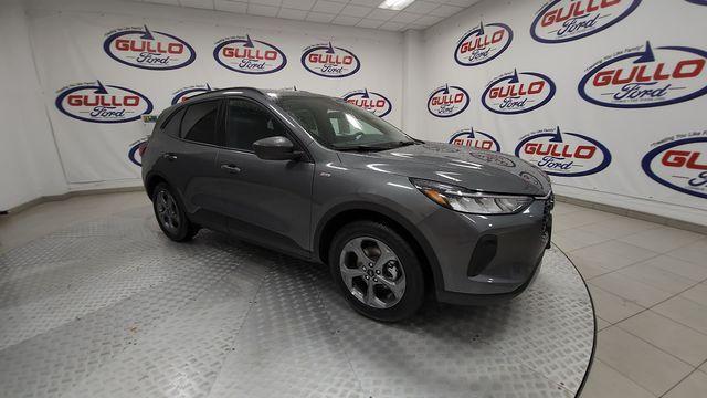 new 2025 Ford Escape car, priced at $29,986